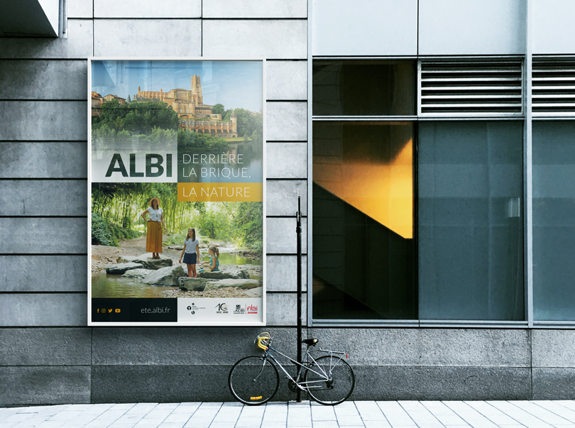 Affiche de promotion de la ville d'Albi dans le métro Parisien